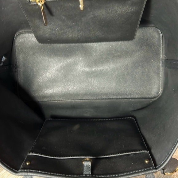 Michael Kors Large Black Jet Set Travel Tote-GUC! - Picture 10 of 12